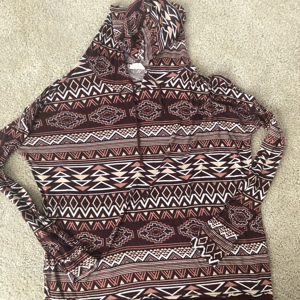 Freshman Forever hooded long sleeve shirt - size L